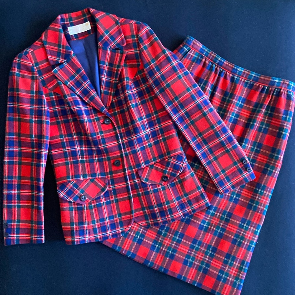 Vintage Pendleton 2 Piece Wool Suit Size 10 EC